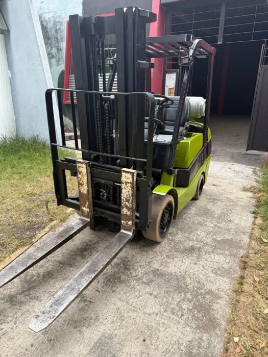 venta-montacargas-clark-2007- (4)