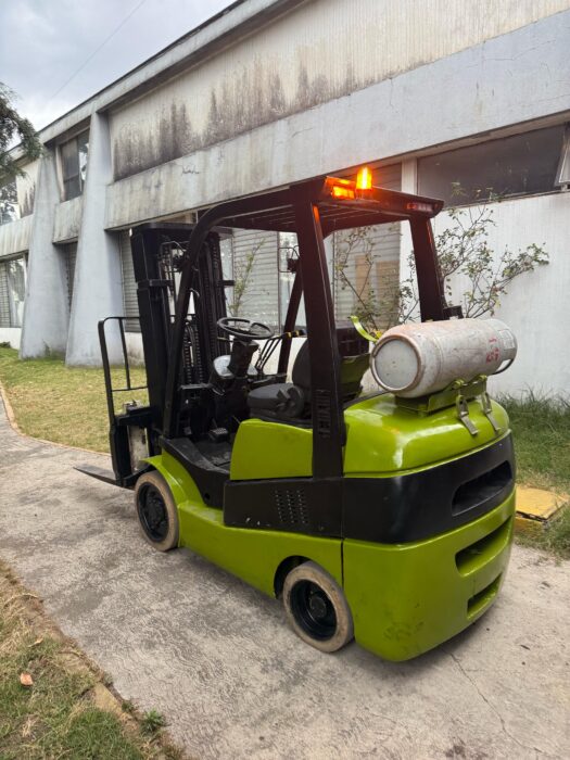 venta-montacargas-clark-2007- (7)